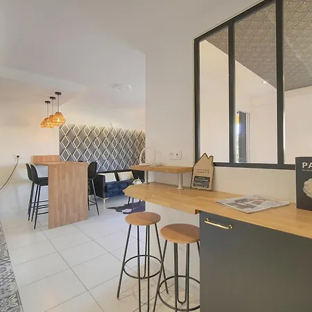 Apartment Isa - Clim - Wifi - Balcon - Vca *