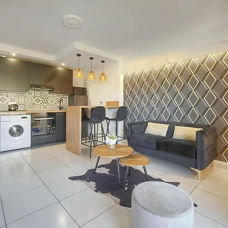 Isa - Clim - Wifi - Balcon - Vca